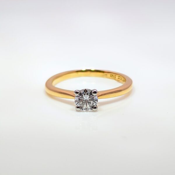 This exquisite Round Brilliant Cut Diamond Ring is 0.52cts from our Lab Grown Diamond range. D in Colour and VS1 Clarity.