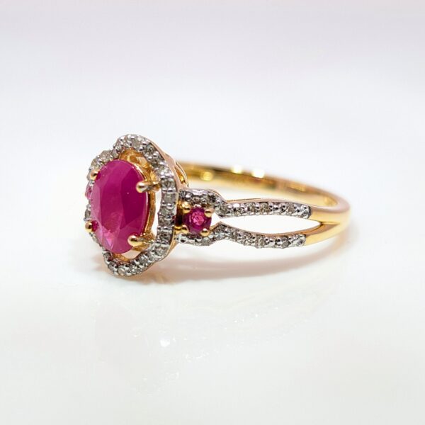 14ct Oval Ruby and Diamond Cluster Ring with Diamond Set Shoulders