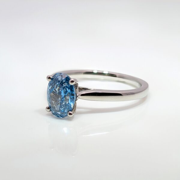 NEW Platinum Vivid Blue Lab Grown Diamond Ring with IGI Certification. The diamond is 1.50cts in size and VS2.