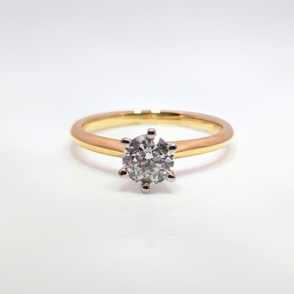 18ct Yellow Gold 0.72ct Round Brilliant Cut Diamond Six Claw Engagement Ring. E Colour. SI2 Clarity. GIA Certified 